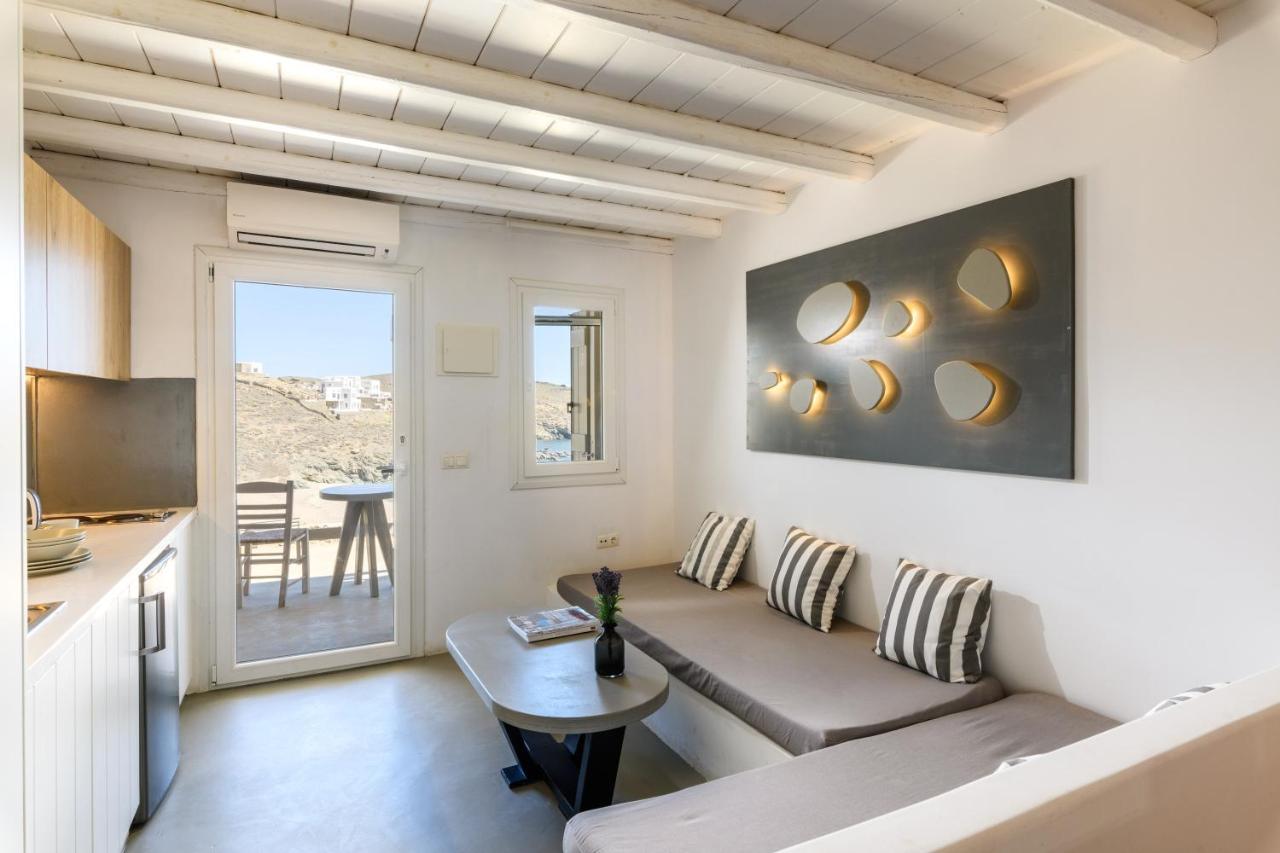 Ultramare Superior Suites With Seaview Mykonos Town Exterior foto