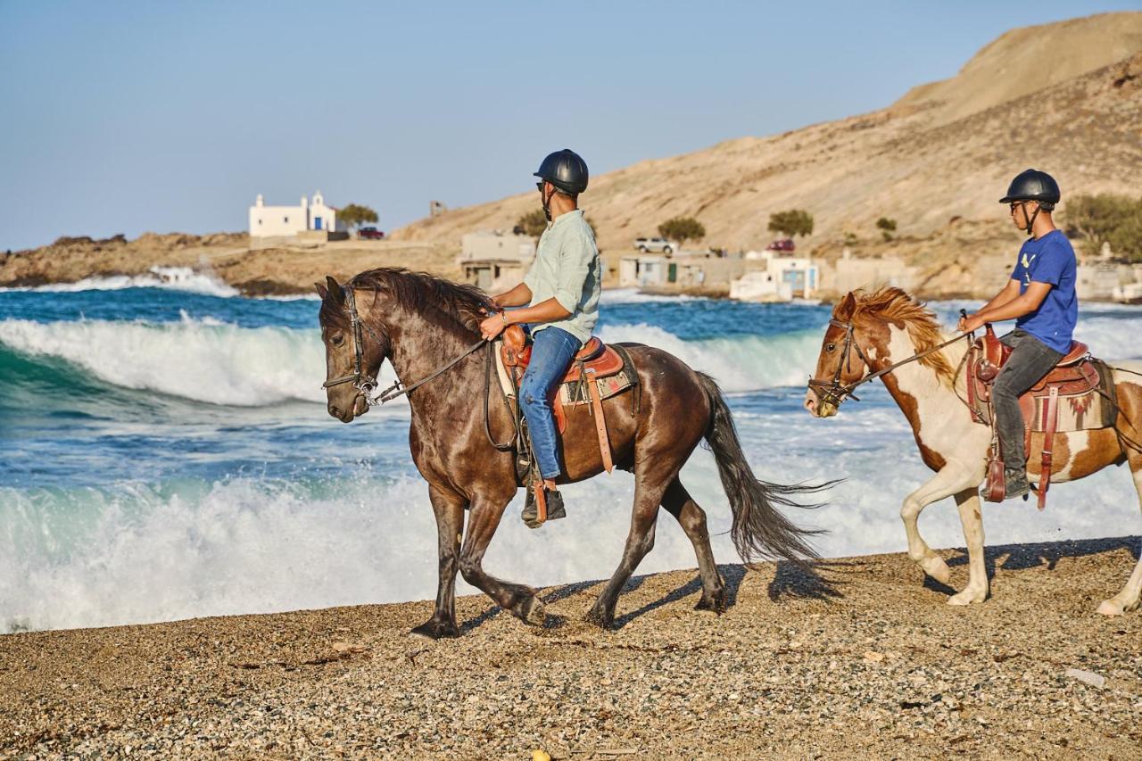 Ultramare Superior Suites With Seaview Mykonos Town Exterior foto